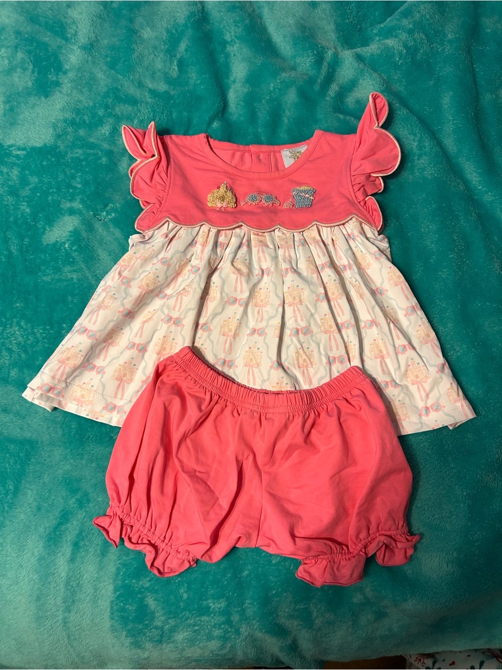 Girly Beach French Knot bloomer set